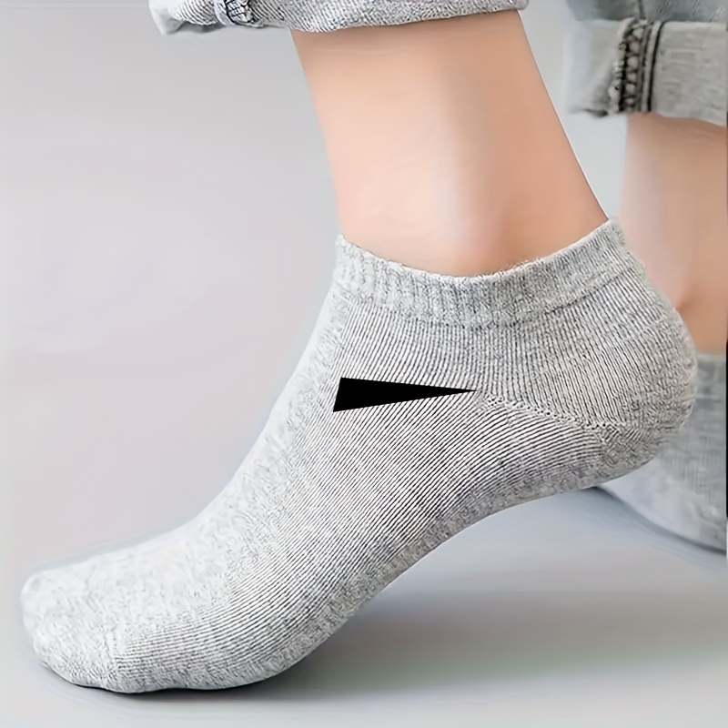 5 pairs of Men's breathable socks - polyester fiber material, light, simple solid color design, durable and elastic daily leisure and comfort, versatile shoes, fashionable style, comfortable fit, soft fabric, essential for dynamic life