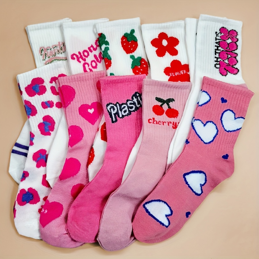 10 Pairs Pink Fashion Women's Preppy Style Comfortable Breathable Women's Mid-calf Socks, Spring Summer Autumn Winter Matching British Heart And Strawberry Patterns