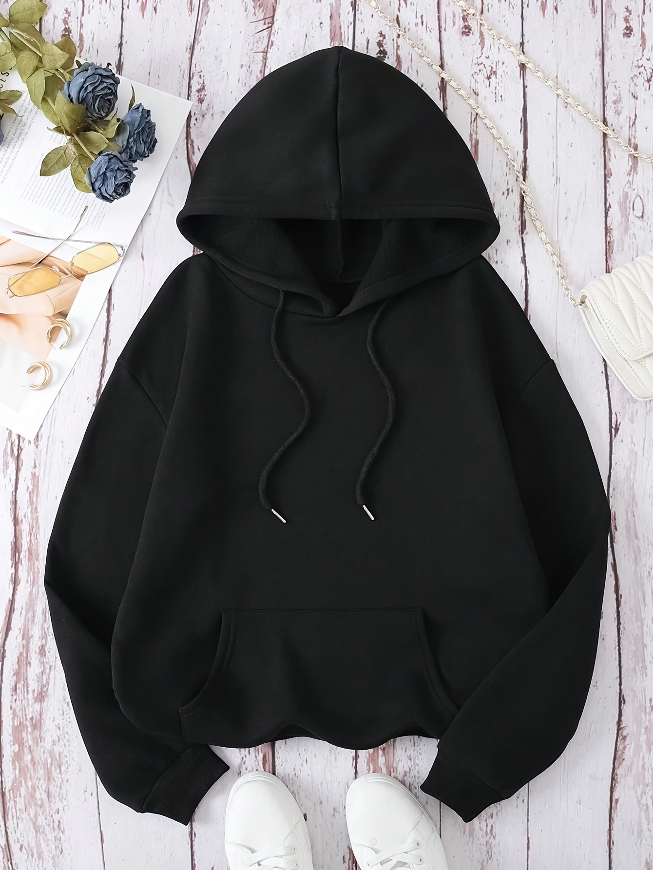black hoodie sold on Temu Japan