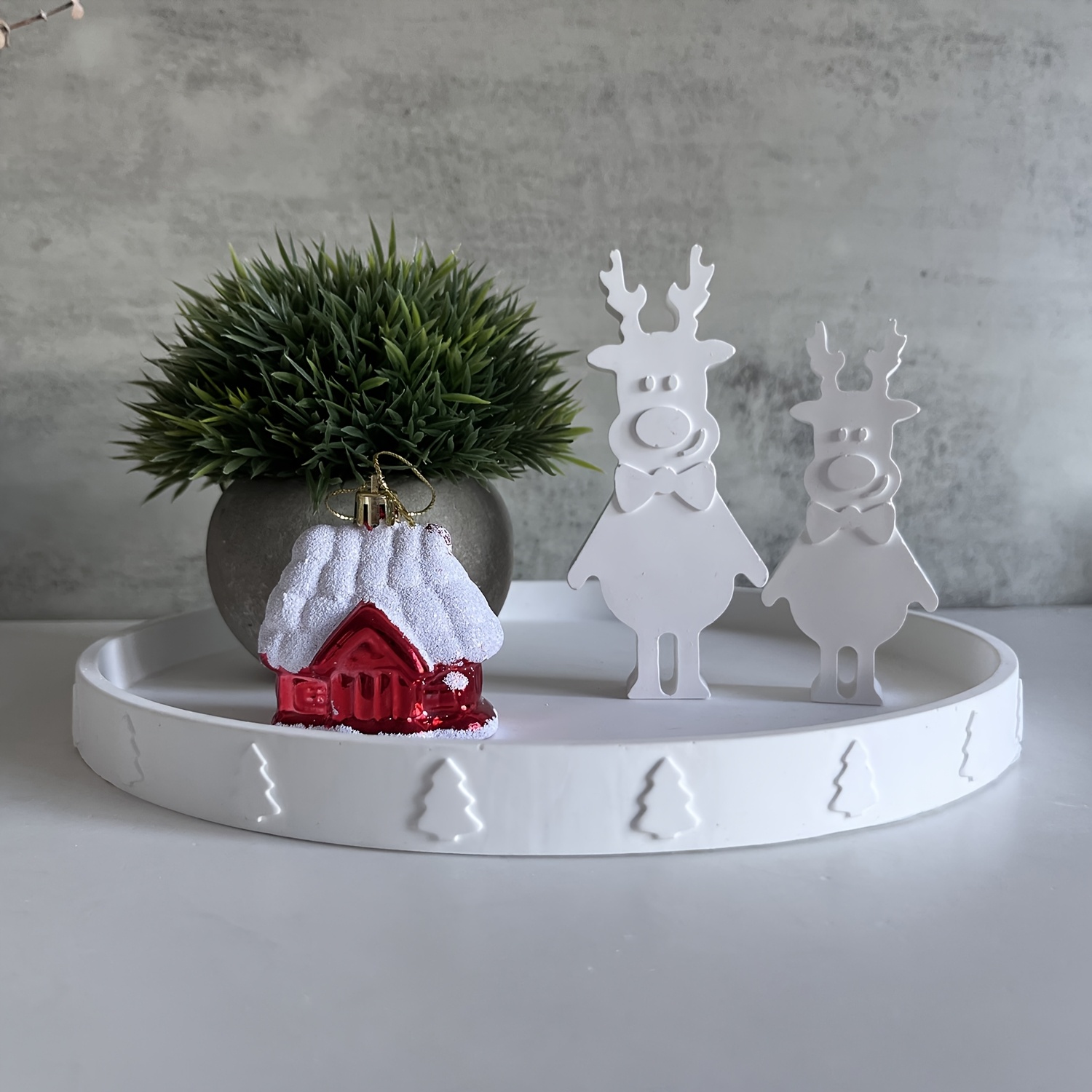 

Large Round Silicone Mold Tray With Christmas - Decorations, Resin & Plaster Crafts, Featuring Snowy Landscape And Reindeer , Christmas Craft