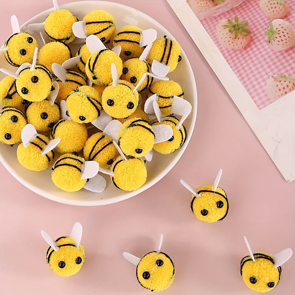 

20pcs Mini Felt Bees, Polyester Animal Craft Pom Poms For , Hats, Scrapbooking, Jewelry, Party Decorations - No Power Required