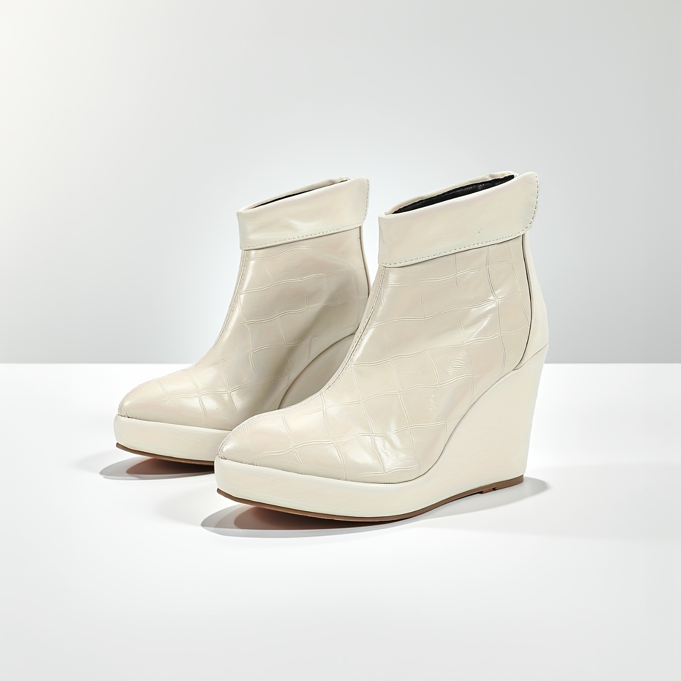 Women's Pointed-Toe Ankle Boots with Thick Platform Wedge Heel Back  Zipper Closure Black Synthetic Cover Casual to Dressy Comfortable Shoes  for Ca