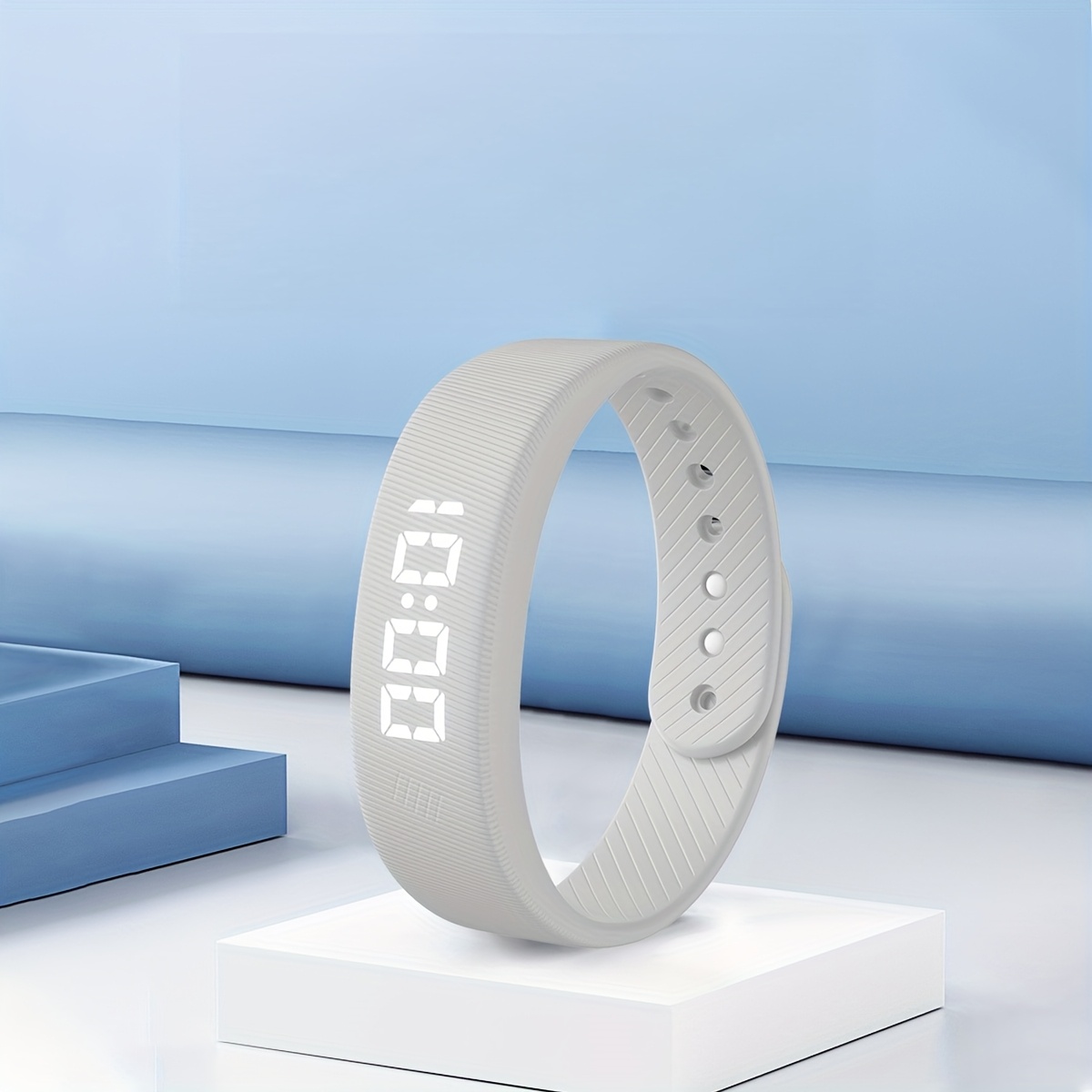 silicone sports bracelet display bracelet for men and women 30 meters comfortable silicone strap watch rechargeable chronograph sports bracelet