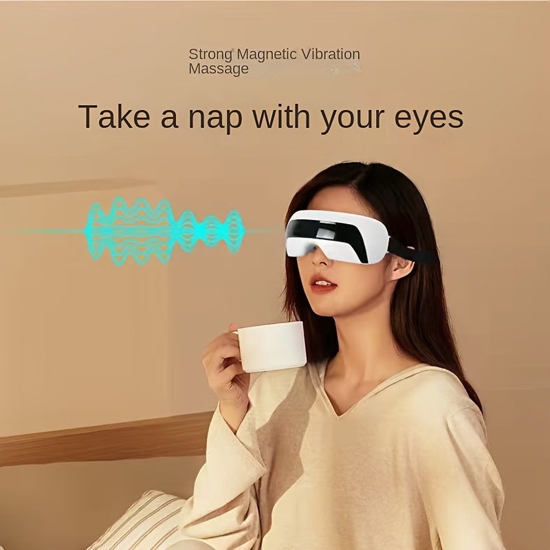 A Lightweight And Portable Eye Massager That Can Be Recharged Via USB, Ideal for Use on The Go.