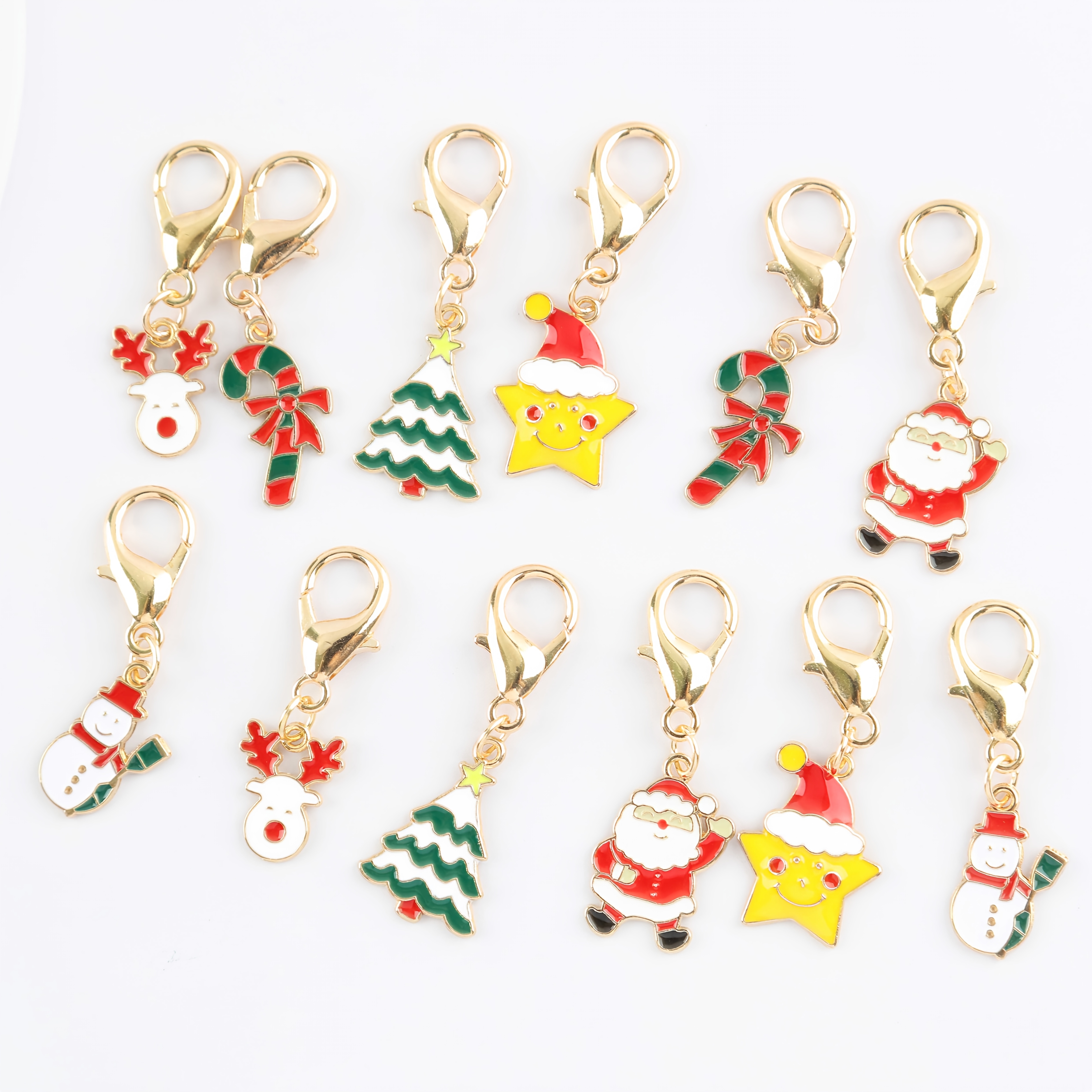 Image of 12pcs Christmas Gift Keychains, Stars, Christmas Trees, Santa Claus, Snowmen, Reindeer, Canes, Suitable For Fathers, Mothers, Aunts, Grandmothers, Brothers, And Brothers. Perfect Christmas Gift