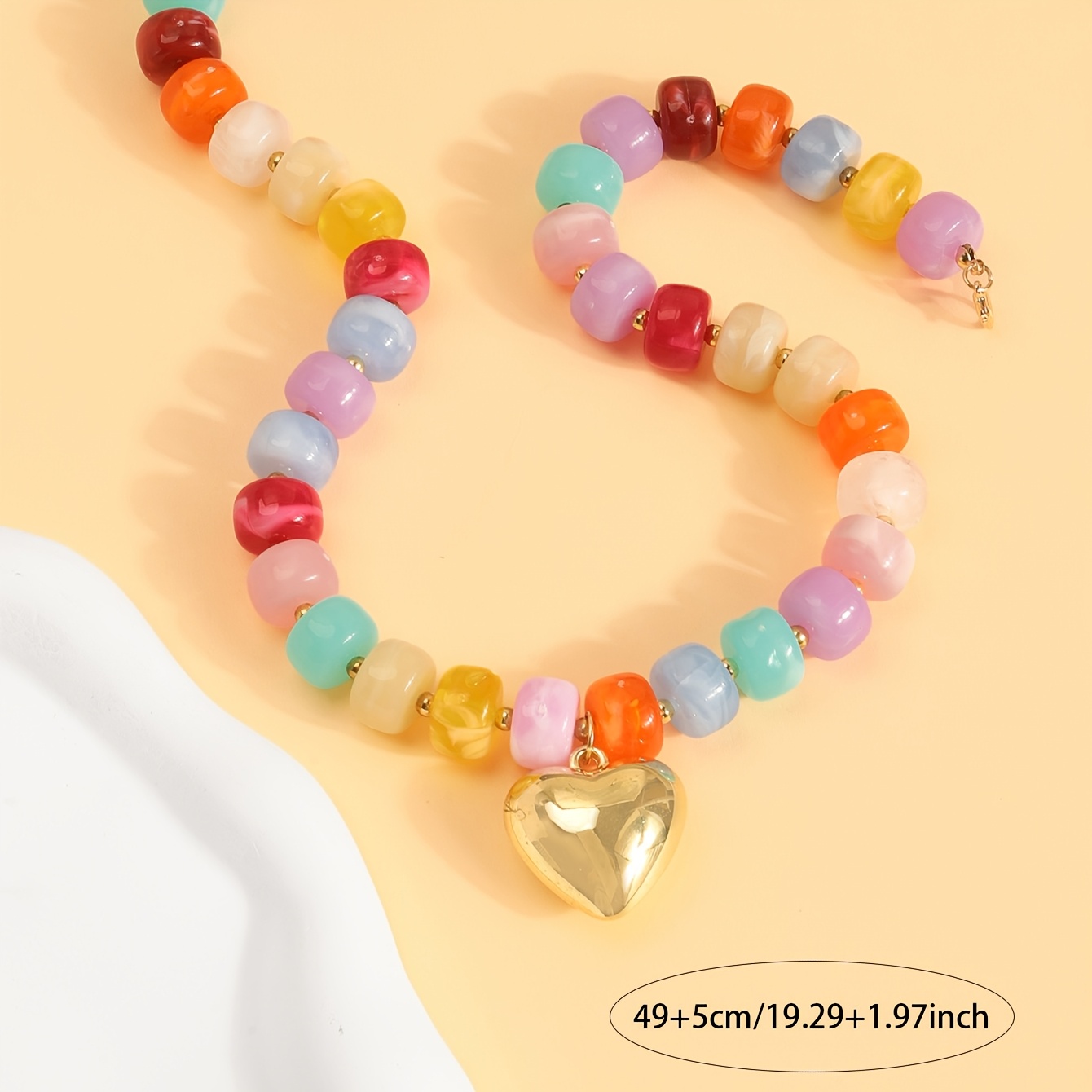 Exaggerated Style Golden Big Heart Pendant Necklace, Color-Blocking Beads
