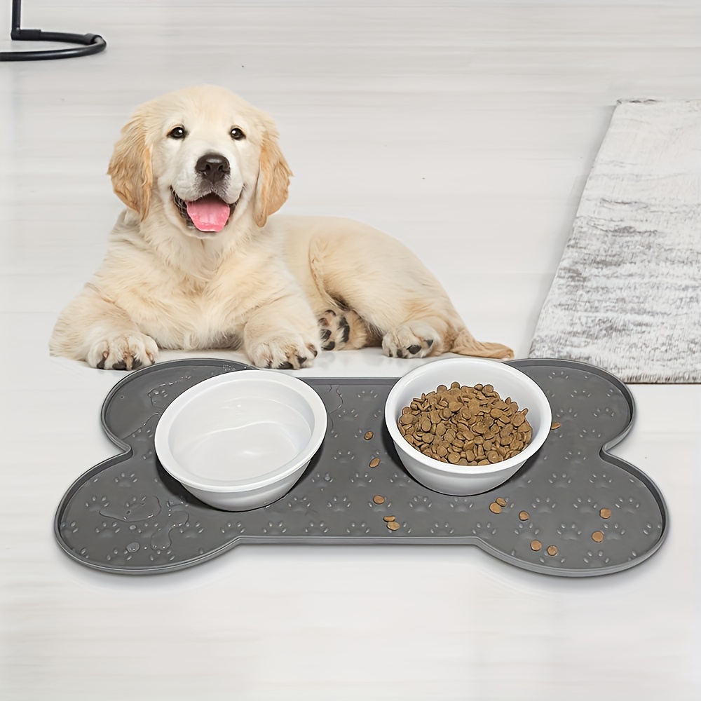 

1pc Premium Silicone Dog Feeding Mat - Non-slip, Waterproof Pet Placemat With Raised For Mess-free Meals, Bone-shaped And Cats, Silicone Dog Food Mat