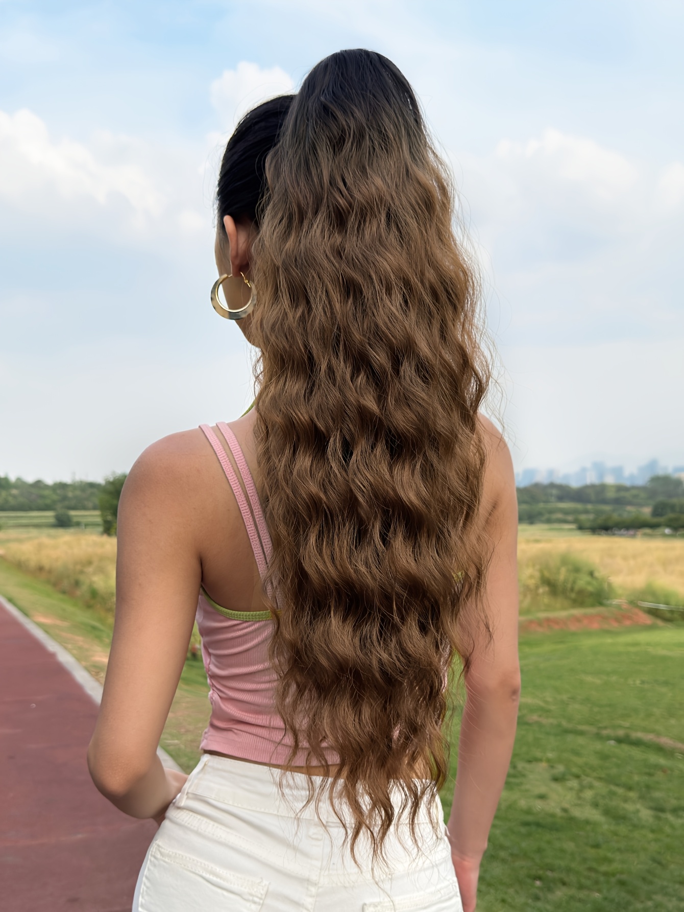 ombre colored claw shaped ponytail extension hair accessory 26 inch water wave heat resistant synthetic ponytail wig for women dark brown to blonde gradient   daily use ponytail wigs hair styling versatile hairpiece heatresistant fiber details 5