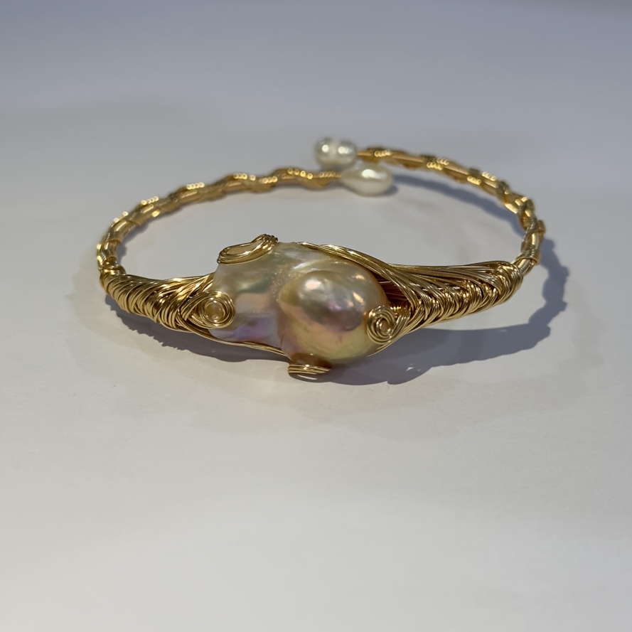 1pc Handcrafted Freshwater Freshwater Pearls Bracelet - Baroque Freshwater Pearls, Hand-wrapped Wire Cuff, Luxury Gift Suitable For Casual Attire, Parties, Valentine's Day & Anniversaries