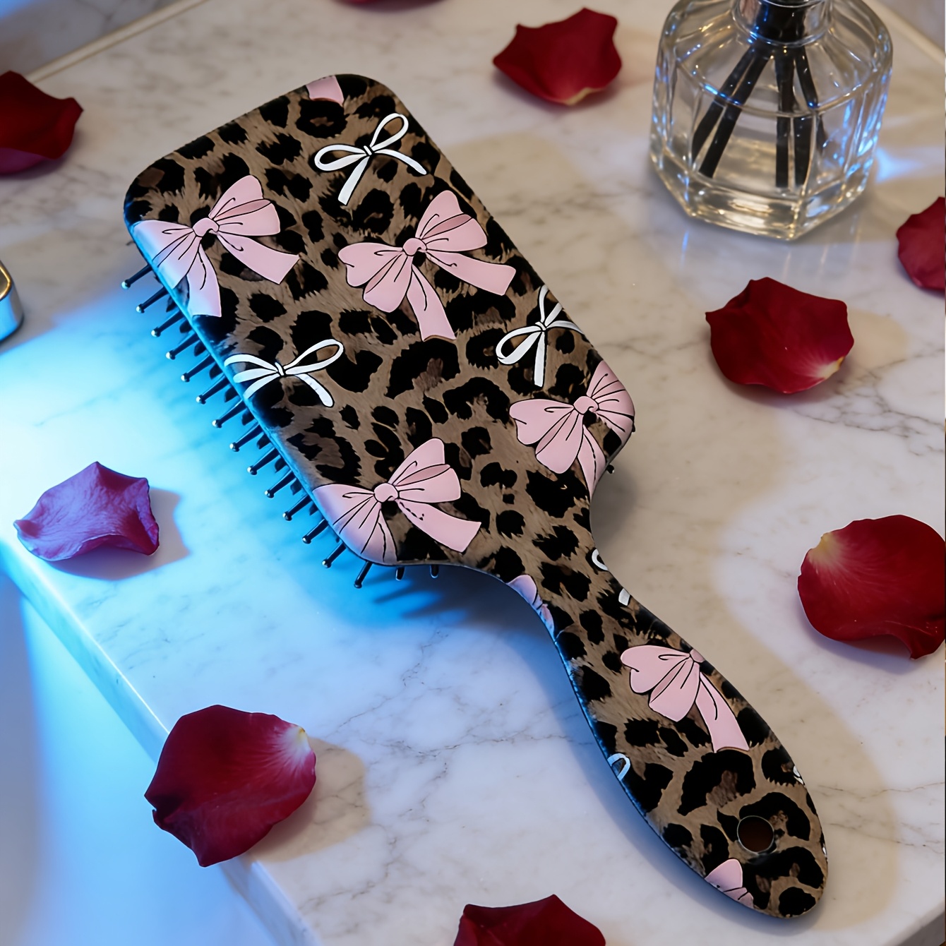 1 stuk Luipaardprint Roze Strikprint Kussenborstelset, Geschikt voor Dagelijks Gebruik, Schattig en Stijlvolle Borstel