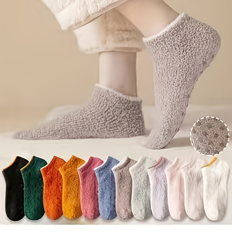 TEMU Random Mixed Colors - 5 Pairs Dot Glue Coral Fleece Thick Socks Women's Socks Cute Sweet Ankle Boat Socks Autumn Winter Plush Home Warm Floor