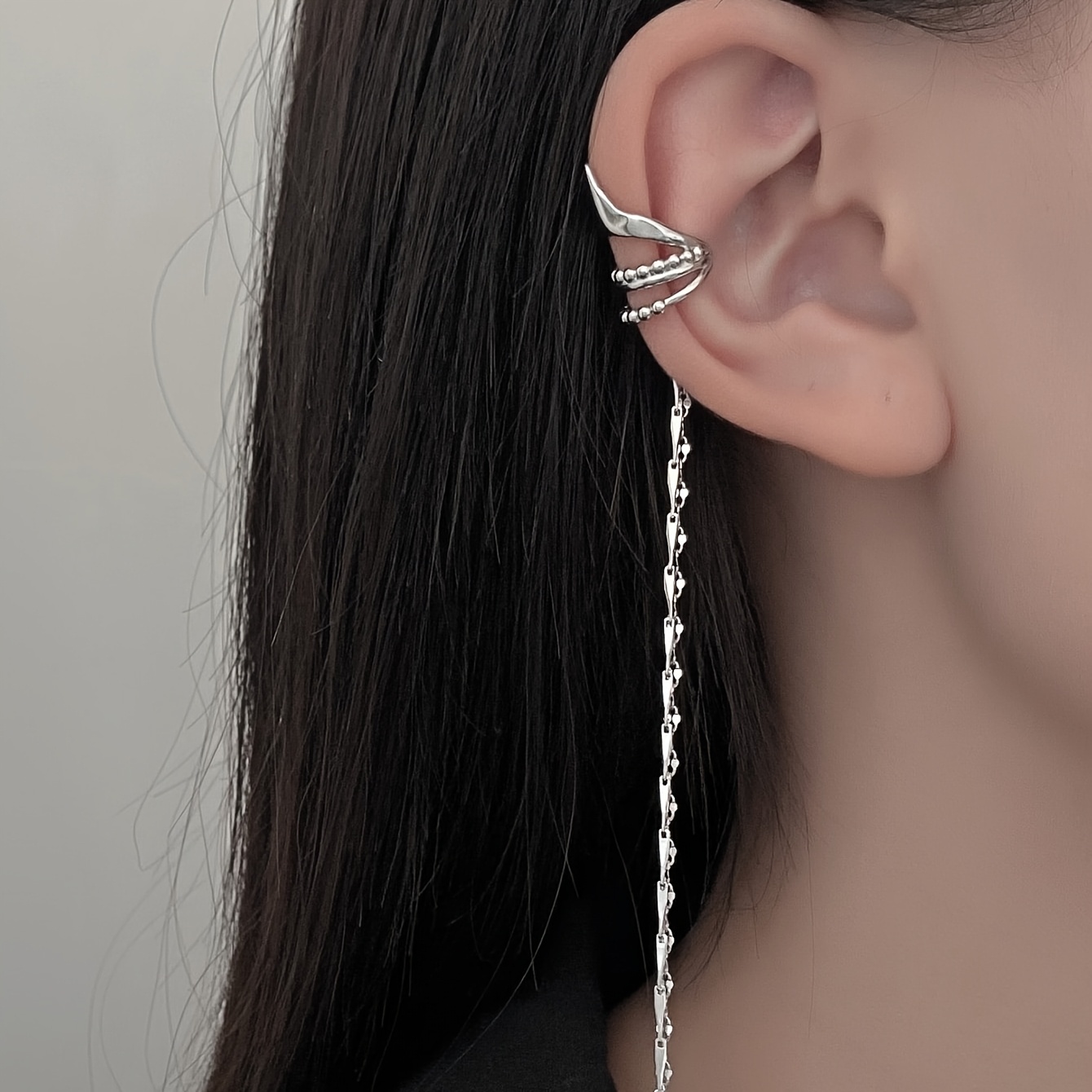 TEMU Orecchino a Clip Stile Minimalista Elfo, Senza Piercing, Design di Nicchia Elegante e con Nappa a Catena Lunga, Accessorio Versatile per Donne,