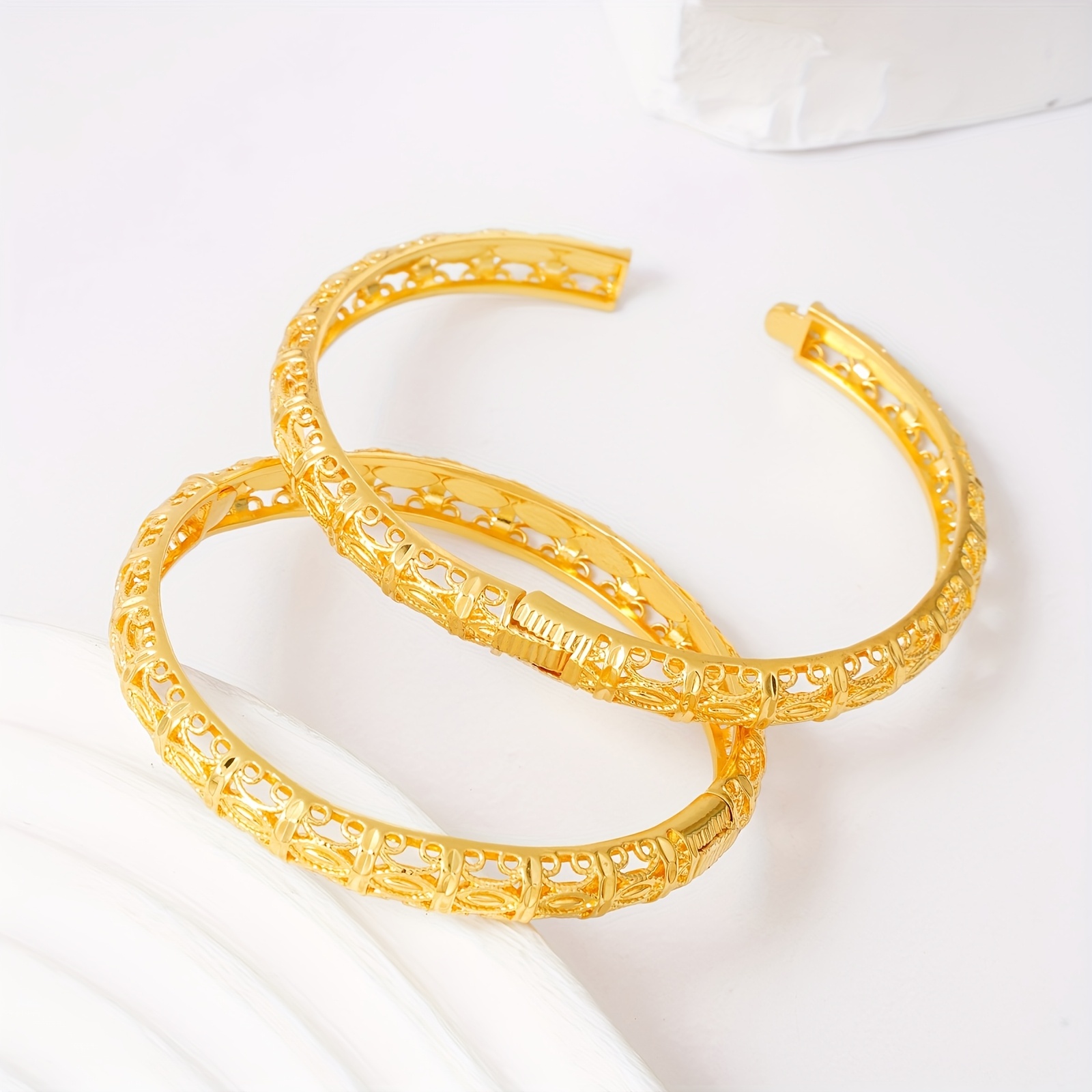 TEMU 2pcs Golden Openwork Bracelets - Elegant , Luxurious Copper Jewelry For Women, Perfect For Daily Wear, Holidays, Weddings & Gift , Festive