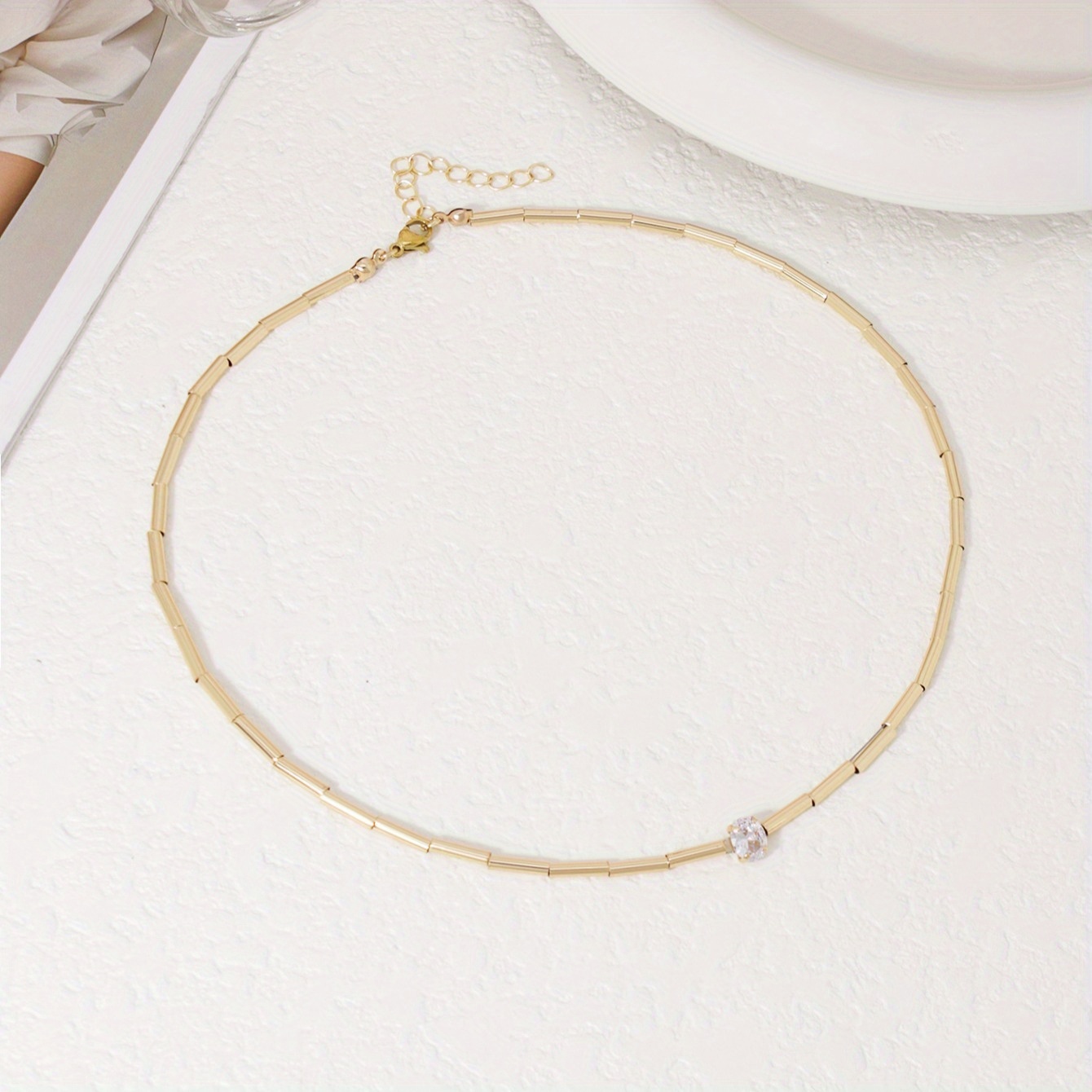 E-shop 1 Stück Damen Mode Choker Halskette, Charmantes Kreatives Kupferrohr Perlen Halskette, Party Musik Festival Schmuck Accessoire