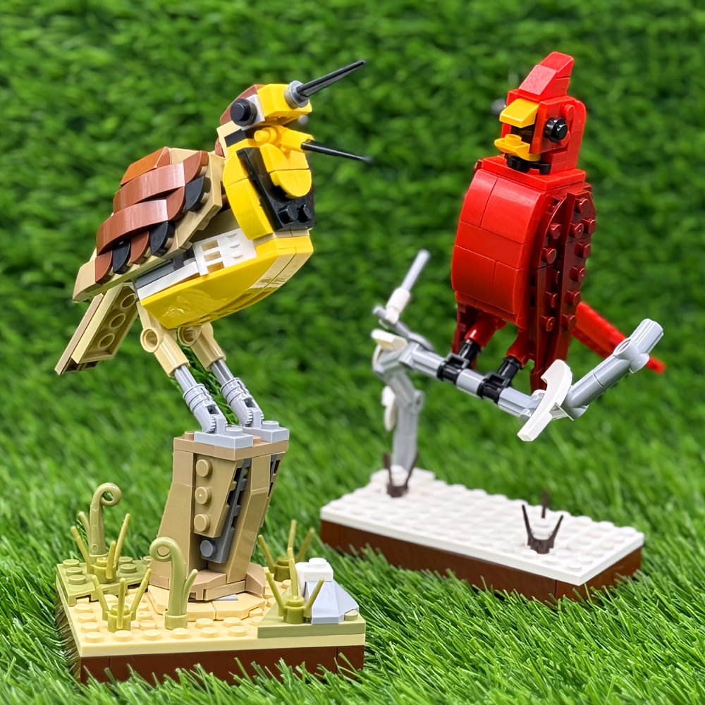MOC Western Meadowlark & Northern Cardinal Bird Building Blocks