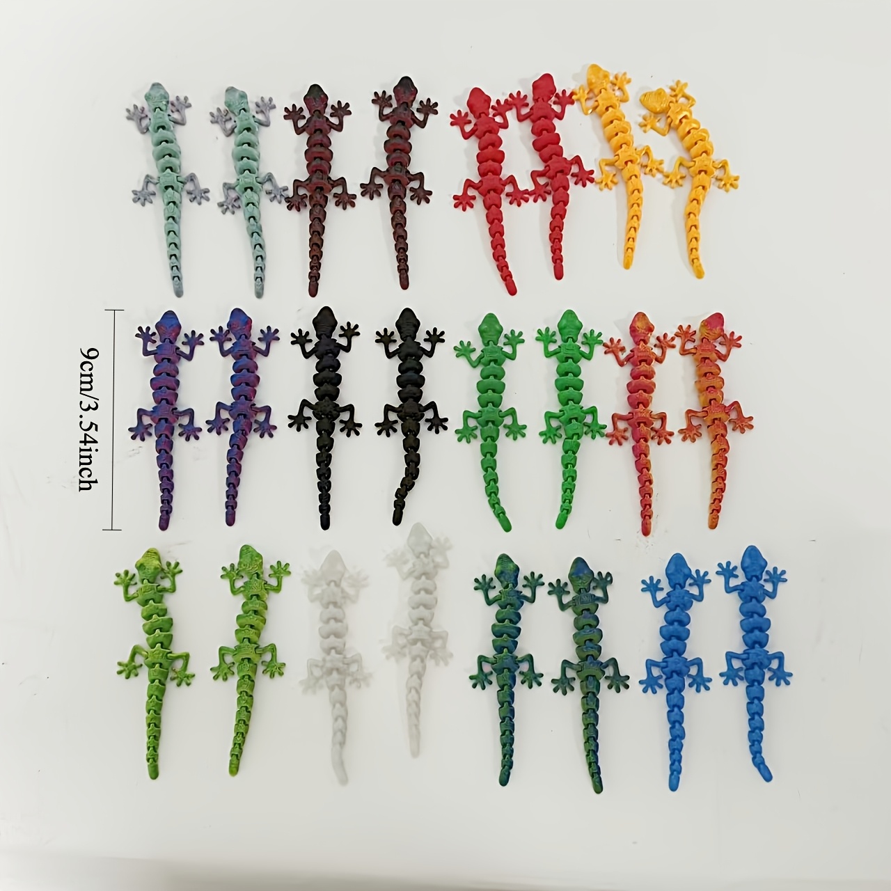3D Printed Decorative Gecko, Random Gradient Colors