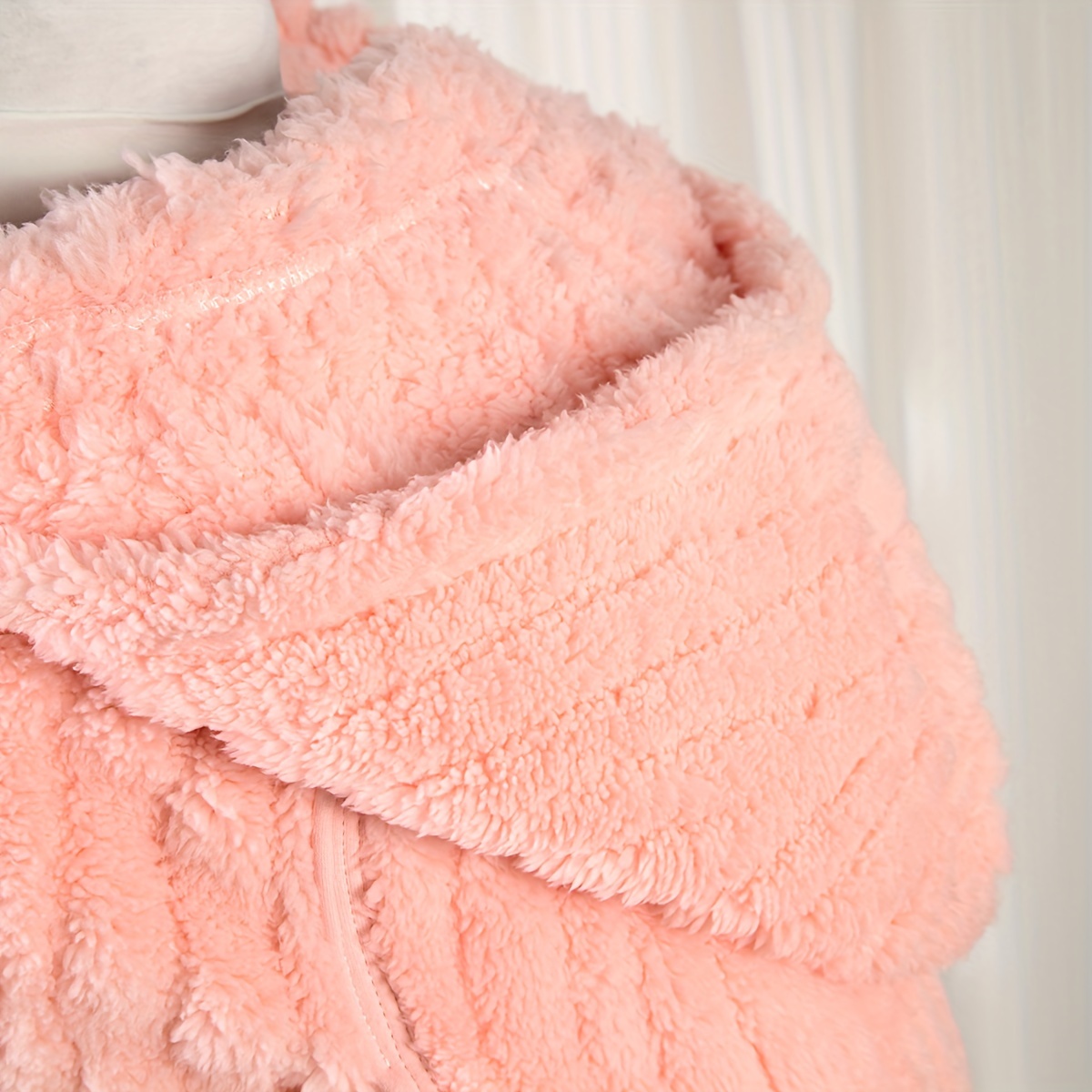Cozy Autumn Winter Blanket with Mom's Warm Pocket