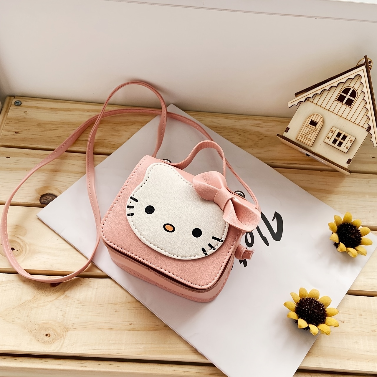 

For Hello Kitty-inspired Cute Cartoon Crossbody Bag, Fashionable Mini Purse, Leather, With Wipeable Surface, For Daily Use And