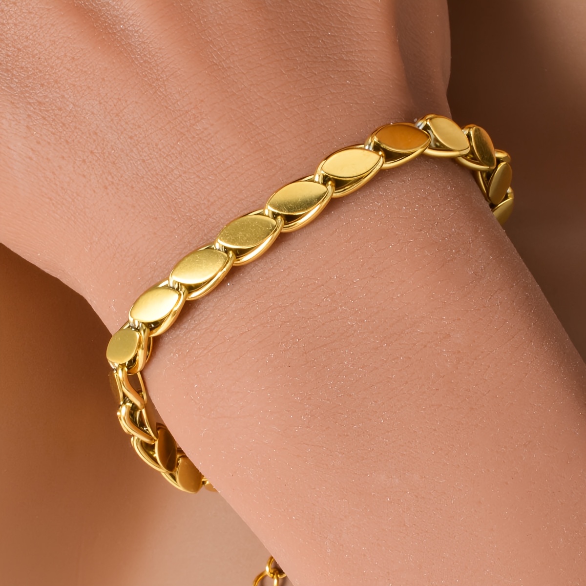 Middle Eastern-Inspired Bohemian Style Leaf Bracelet