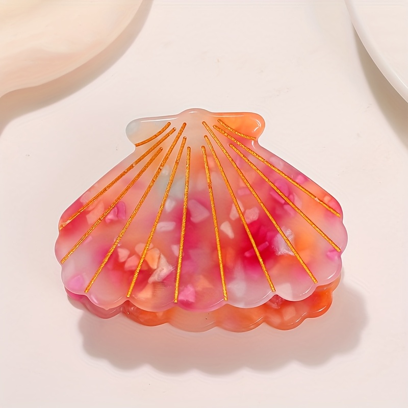 Image of A Single Piece Of A 5.9cm Ocean-themed Shell Hair Clip In A Bohemian Style, Embellished With That Luxury. This Elegant Medium-sized Hair Accessory Features A Color Scheme