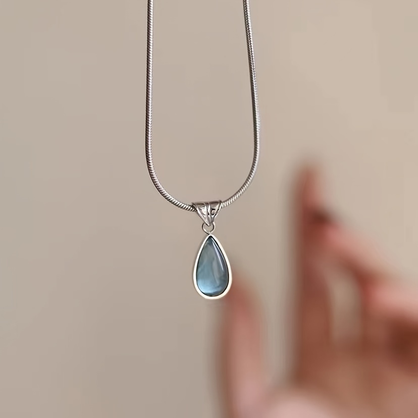 TEMU Collier Clavicle Femme Tendance de Sirène, Pendentif Bleue Universel, Luxe Léger et Élégant