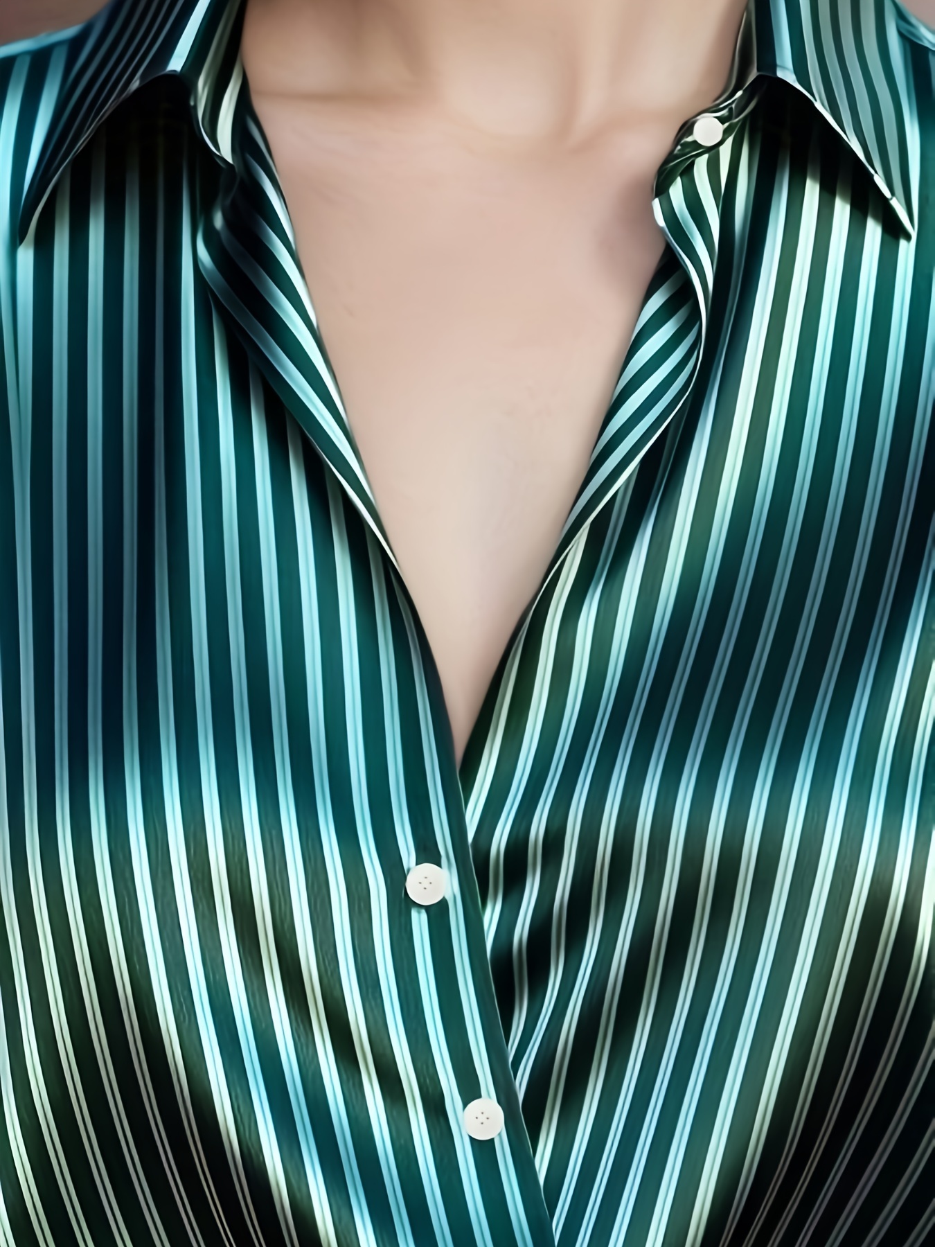 Camisa de satén a rayas elegante de alta gama para mujer, moderna y de moda para primavera y otoño