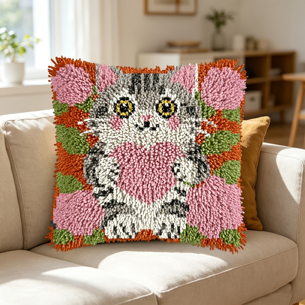 Adult Hook Lock Kit with Loving Little Kitten Pattern