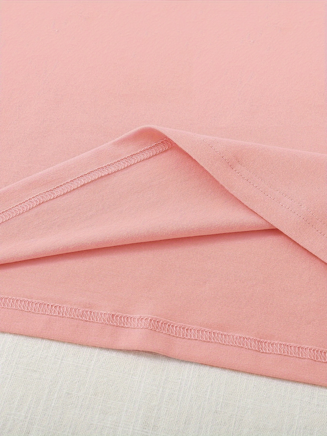 Women's Casual Daisy Flower Print T-Shirt - Vibrant Orange with White Floral Design, Round Neck, Medium Stretch, Machine Washable, Spring/Summer Essential, Spring Fashion Tee, Relaxed Fit Tee, Mediumstretch Fabric