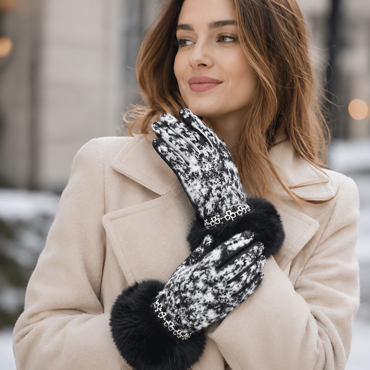 Winter Plush Ruffled Thickened Gloves, Fashionable Warm Style