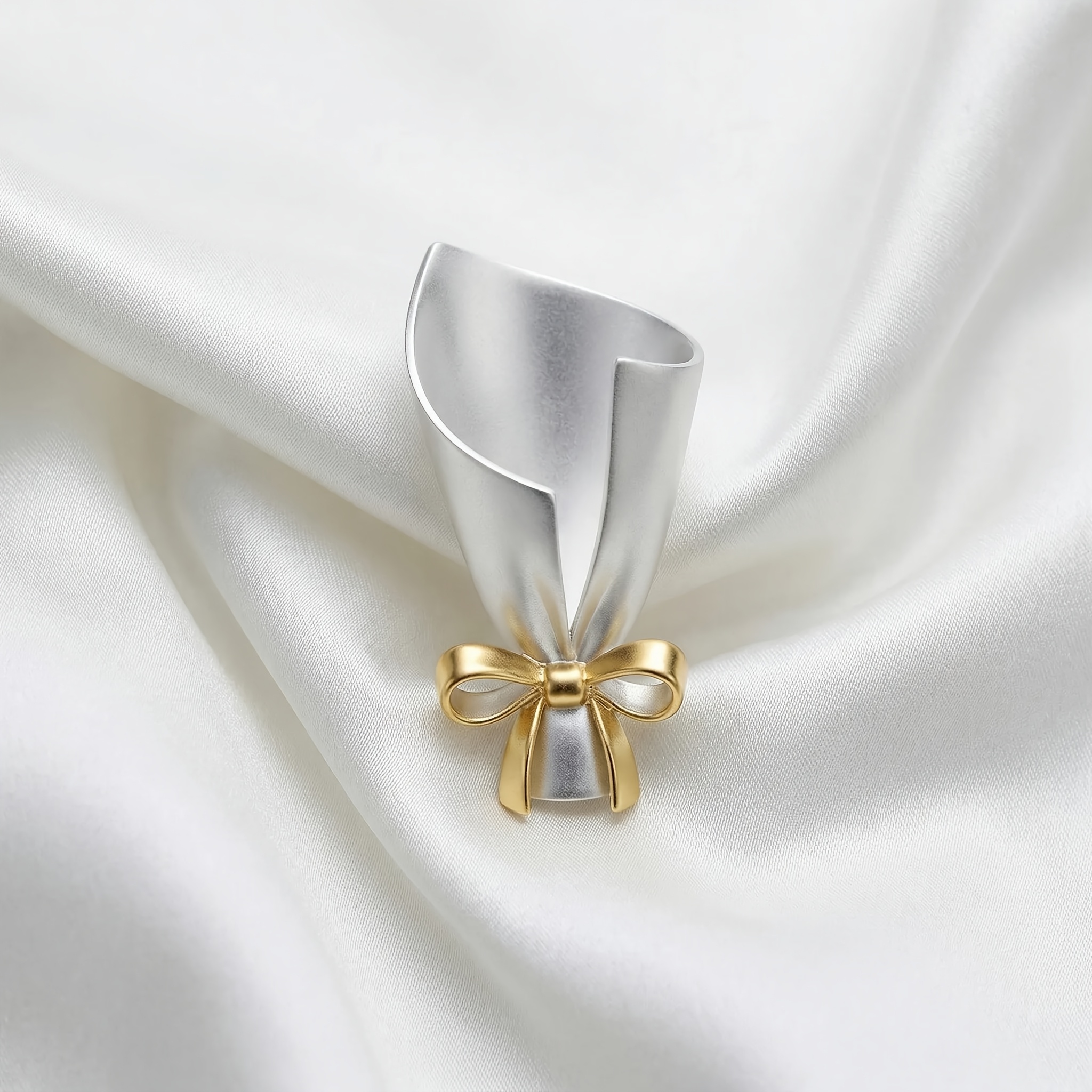 TEMU Broche style vase, mini broche de bouquet, accessoire de tenue créatif, broche vase aléatoire, accessoire de poitrine vase frais et , broche