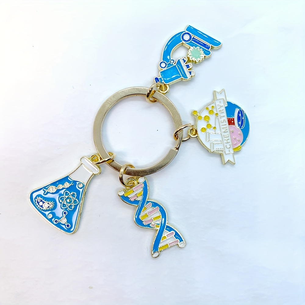 Llavero Científico Medinc Con Frase "She Believed She Could So She Did" – Set De 3 Colgantes De ADN, Microscopio Y Matraz, Ideal Para Estudiantes De Medicina Y Graduaciones, Regalo Original