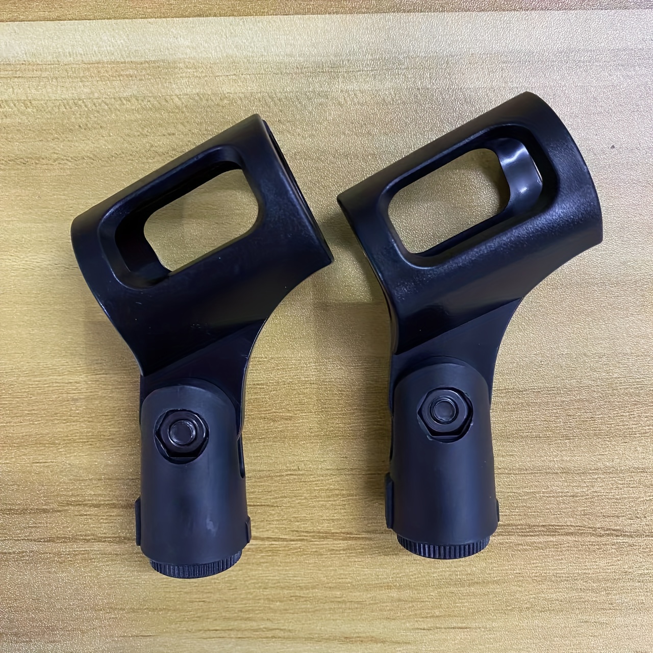 TEMU A Set Of 2 Universal Microphone Clips Designed For Microphone Stands Compatible With Most Wired And Wireless Microphones