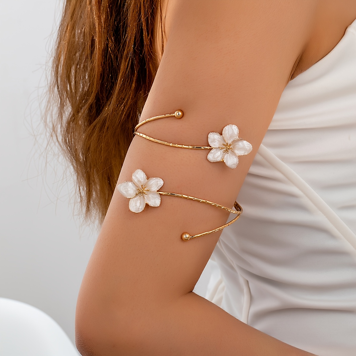 TEMU 1 Brazalete de Moda, Exquisito, Elegante, Tierno, , con Diseño de Flores