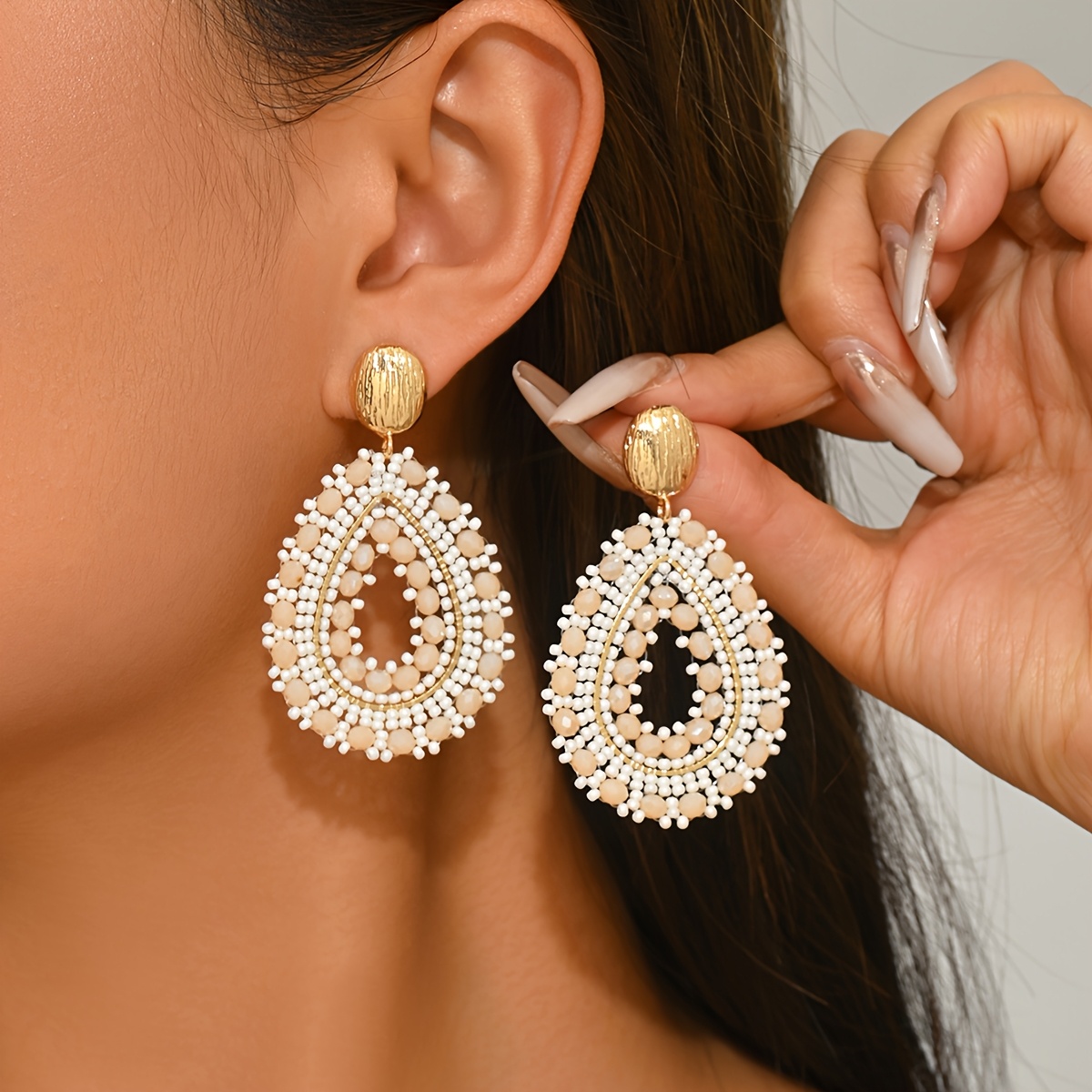 Image of 1 Pair Bohemian Fashion Easy Handmade Bead Water Drop Dangle Earrings, Retro Individual Niche Light Luxury All-match Premium Wedding Earrings