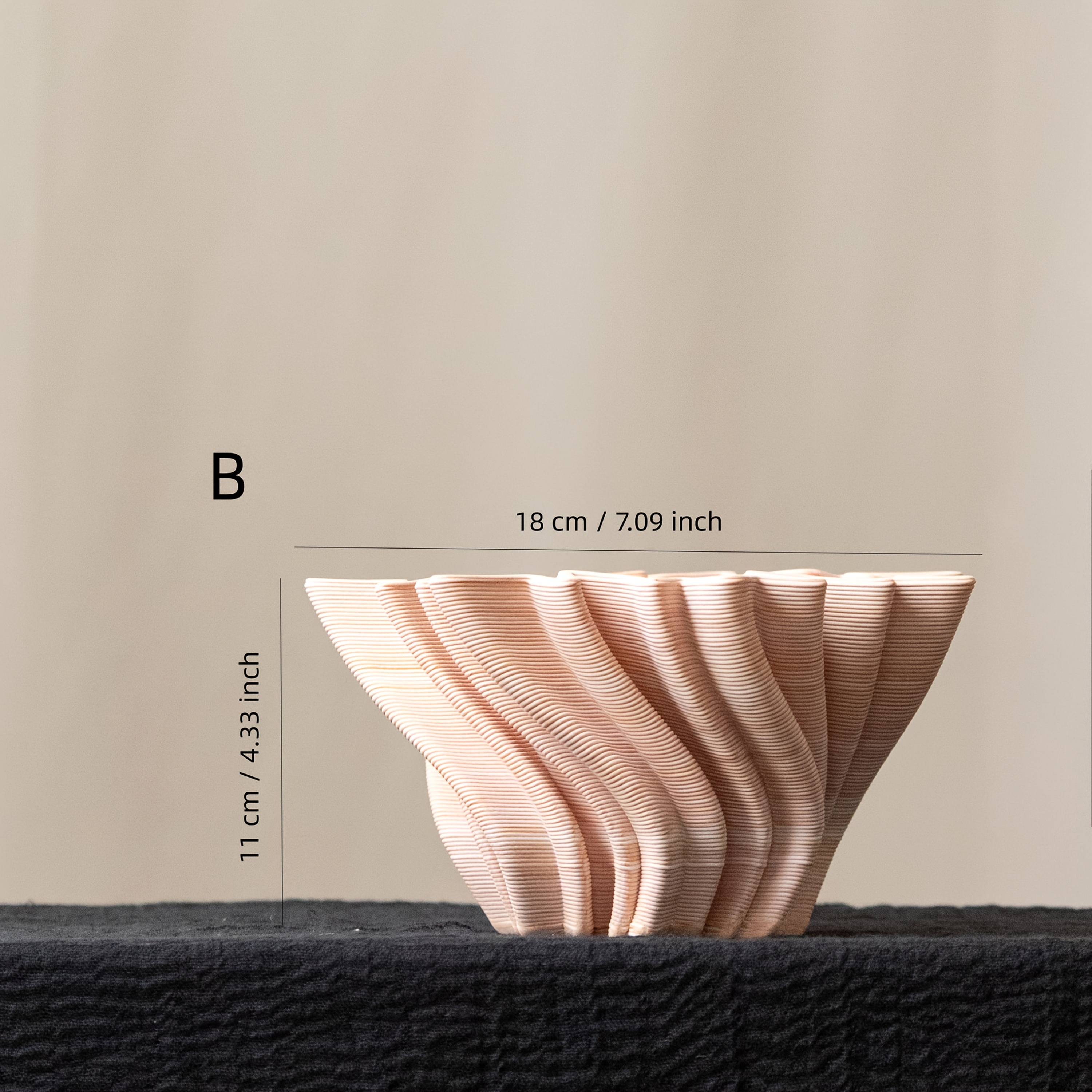Artistic Pleated Design Home Decor - Designer/Home Enthusiast Decorative Vase, INS Style, Perfect for Birthdays/Housewarming, Living Room Entryway Tabletop Display