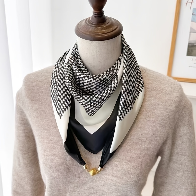 Image of Women's Elegant Scarf With Magnetic Clasp - Black & White Geometric Pattern, Lightweight Neck Warmer For Spring/autumn, Versatile Fashion Accessory