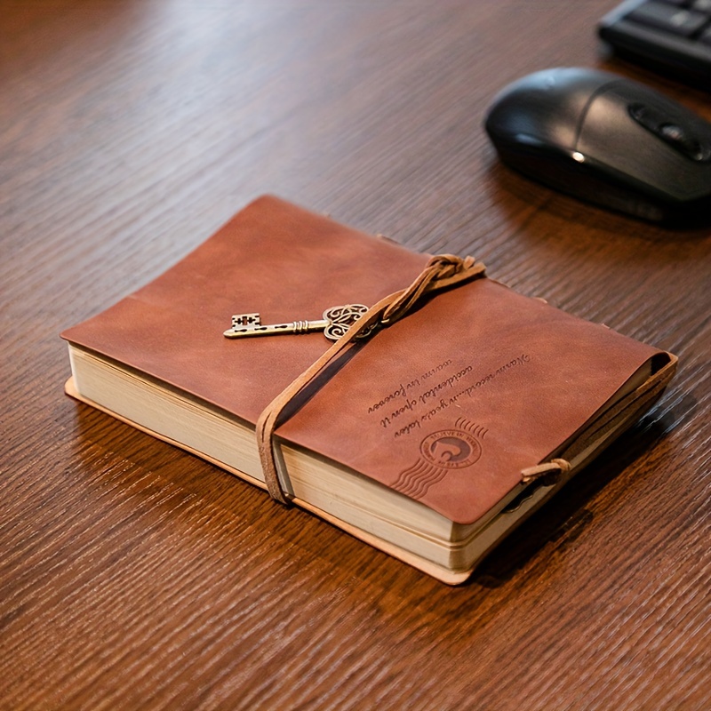 1pc random color vintage notebook with straps and pendants detachable inside pages diary notepad pu leather literature note book journal planners school stationery gift
