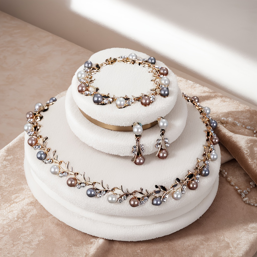 Korea Pearl Necklace Bracelet Earrings 3 Pieces Set, Fashionable And Fresh, Trend Forward, High-end Atmosphere. Used For Bridal Gowns, Multi-functional Accessories That, Mother'S Day