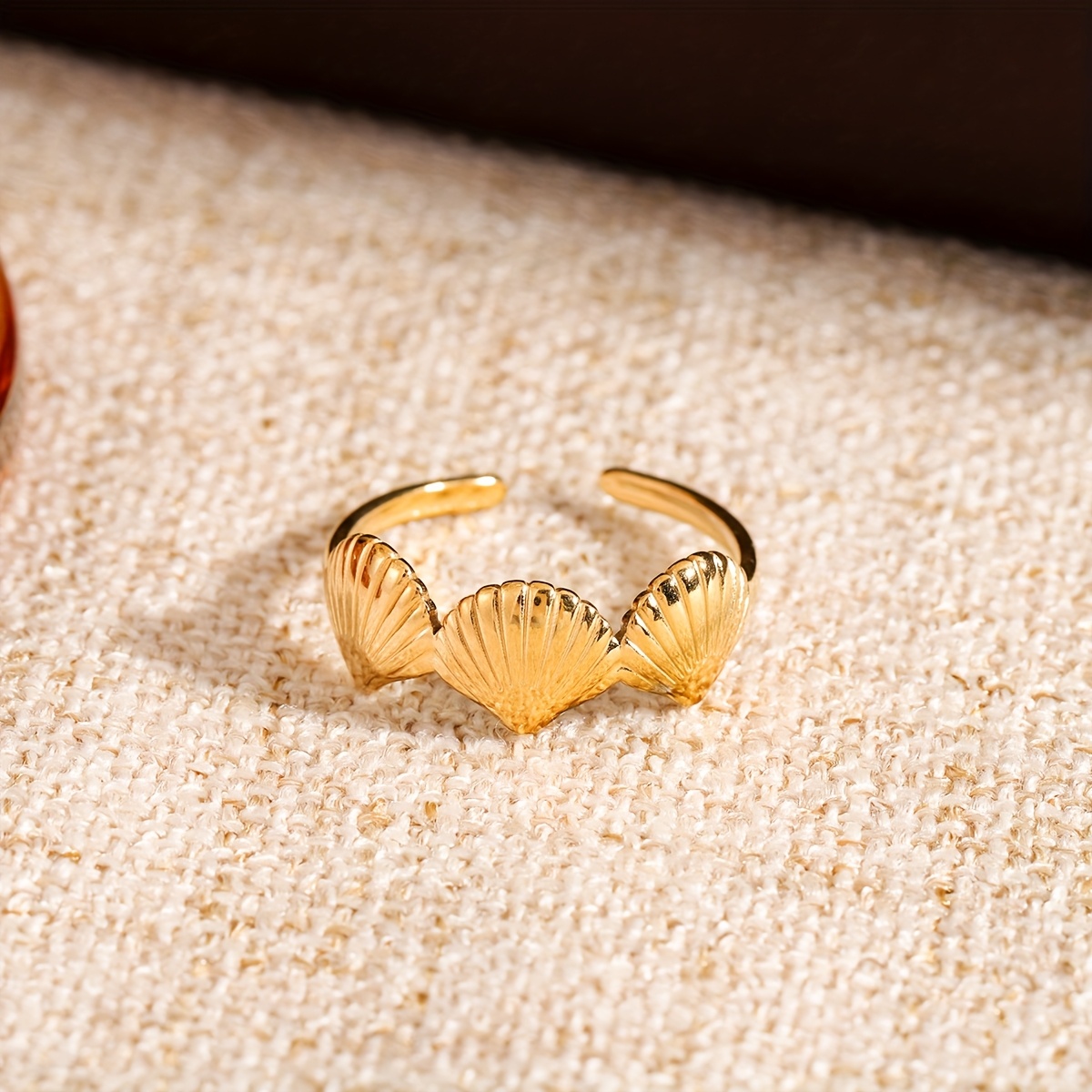 TEMU Anillo abierto de acero inoxidable con forma de concha, material que decolora, uso diario con temática para amantes del , anillo de declaración