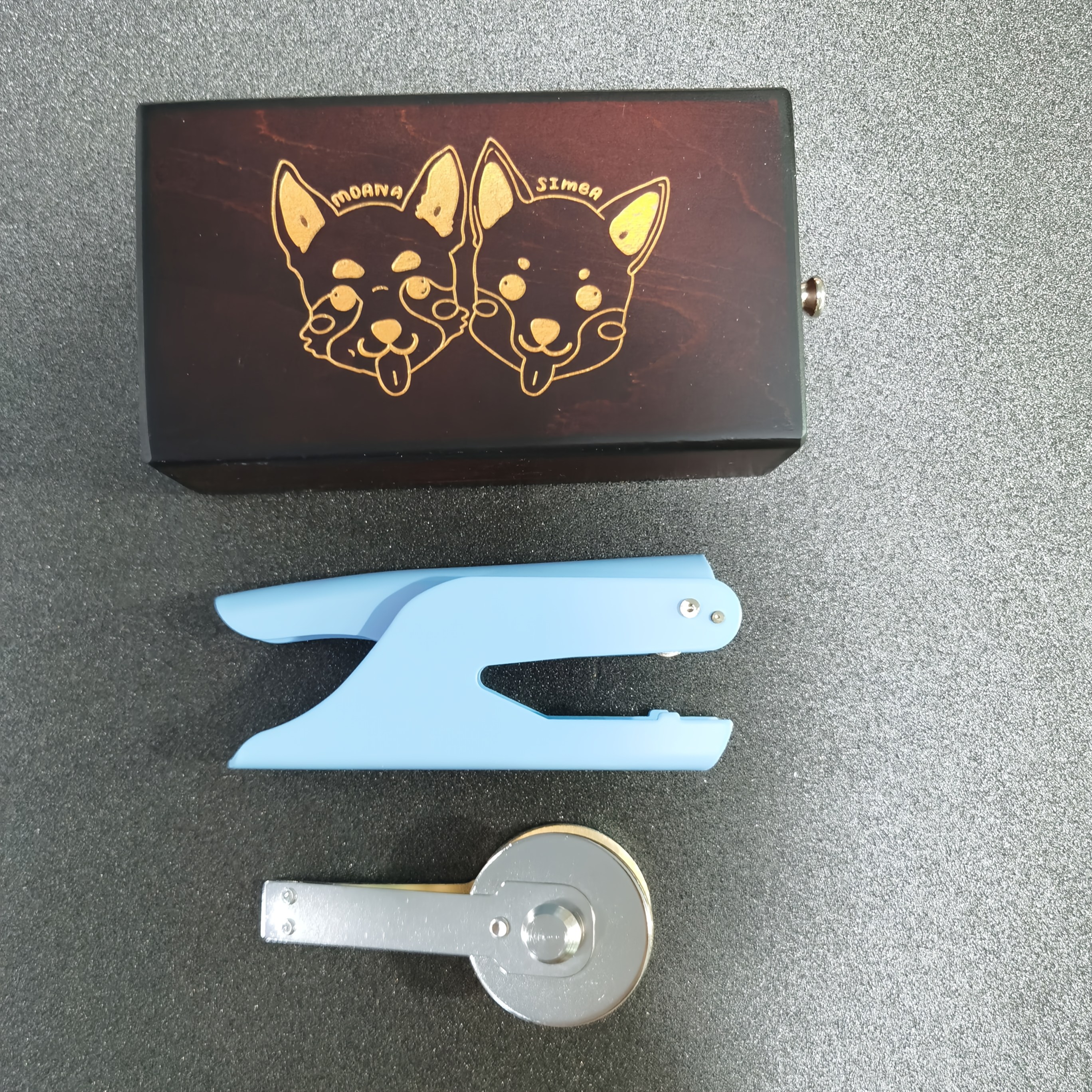 TEMU Customized Embossed Seals For Steel Stamping, Suitable For Holiday Event Invitations, Birthday Party Invitations, And Used For Wedding