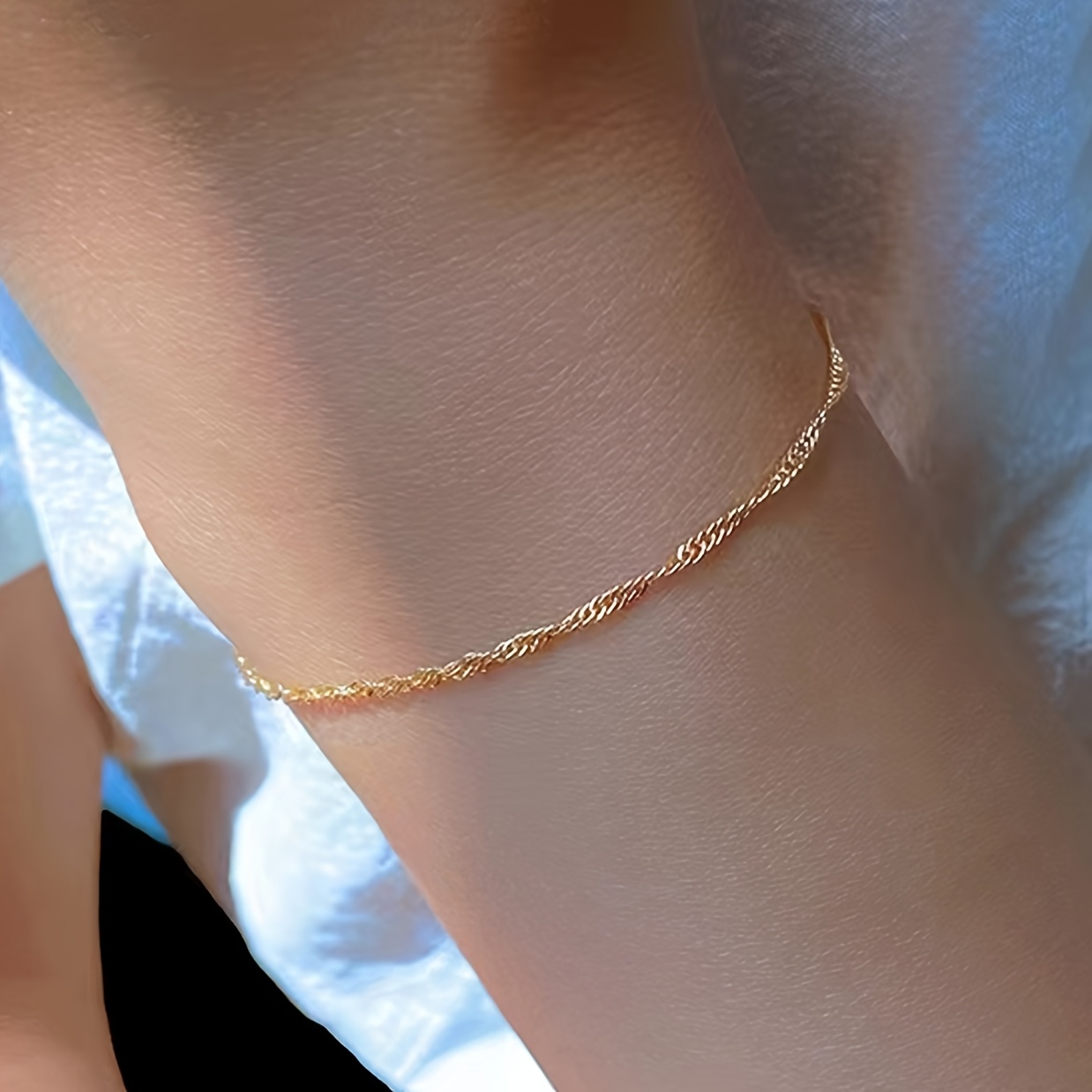 Women's Classic French Wave Chain Bracelet, Minimalist Style