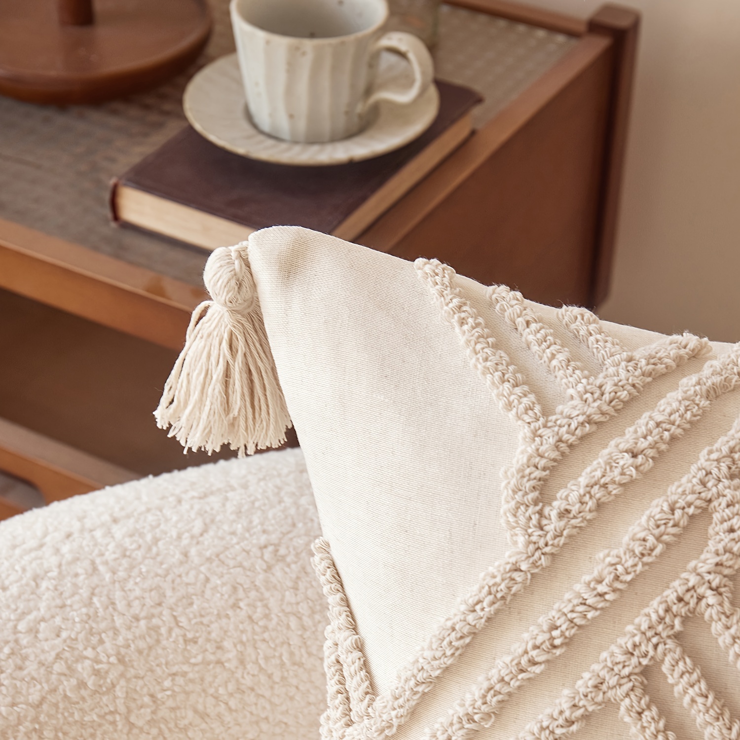 1pc, Natural Linen Blended Pillowcase, Geometic Pillowcase with Tassel Decoration, Single Side Tufted Embroidery, 44.96*44.96cm, Suitable for Sofa, Living Room, Bedroom Home Decoration, No Pillow Core