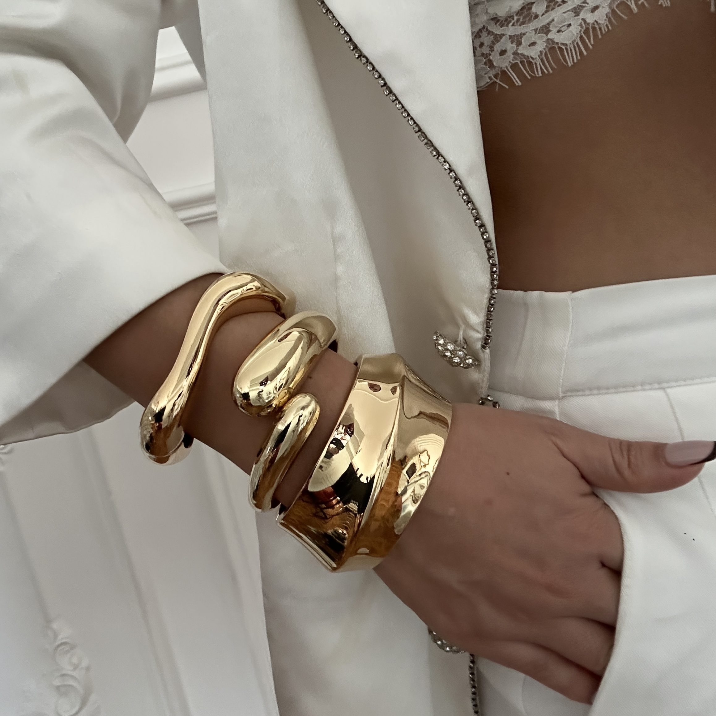 3pcs Irregular Twist Golden Metal Bracelet Set
