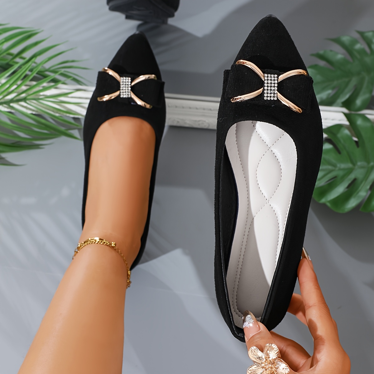 TEMU Women's Pointed Rhinestone Bowknot Flat Single Shoes, Black Material, Comfortable Soft Insole, 2026 Spring And Autumn New Style, Suitable For
