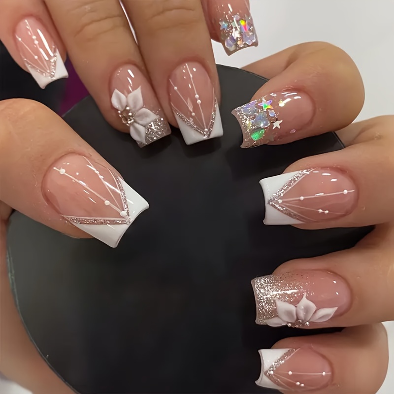 

Your Style 24 Flashy Line Nail Stickers Suitable For Dance Party Wear