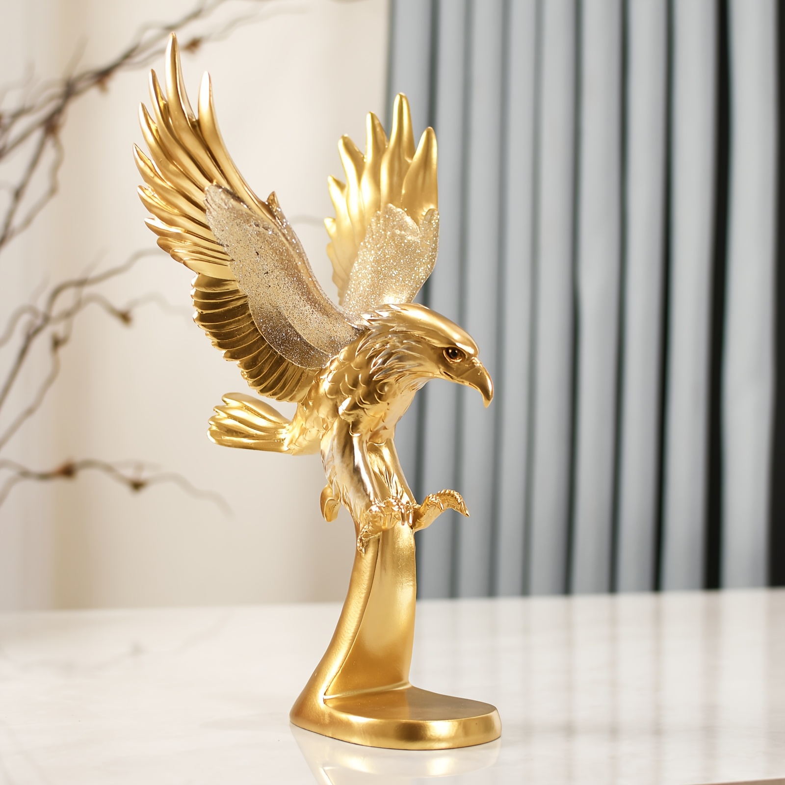 Golden Eagle Statue - Modern Resin Decorative Art Piece for Living Room, Office, or Bookshelf - Elegant Animal-Themed Home Decor Gift, Office Decor | Elegant Home Accessory | Textured Surface, Statues for Home Decor