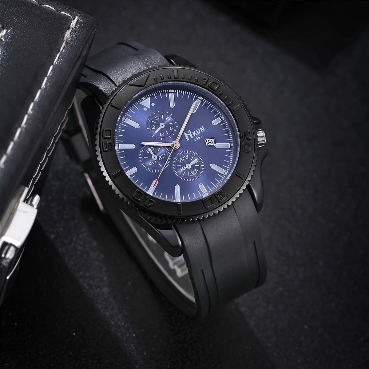 1pc Men's Fashion Watch For Him On Father's Day Birthday