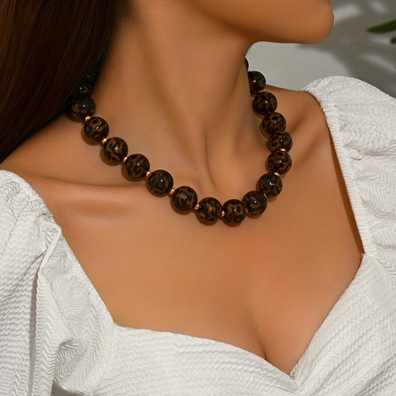 Fashion Retro Beaded Leopard Print Resin Necklace Women