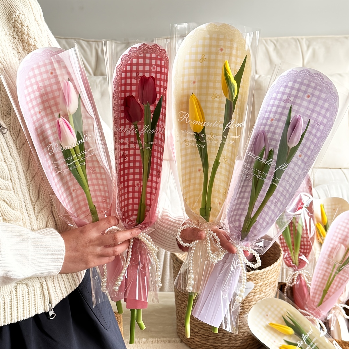TEMU Lot de 7 sacs d'emballage pour rose à tige unique, couleurs aléatoires, pour , anniversaires, fête des Mères et Saint-Valentin — sacs à bouquet