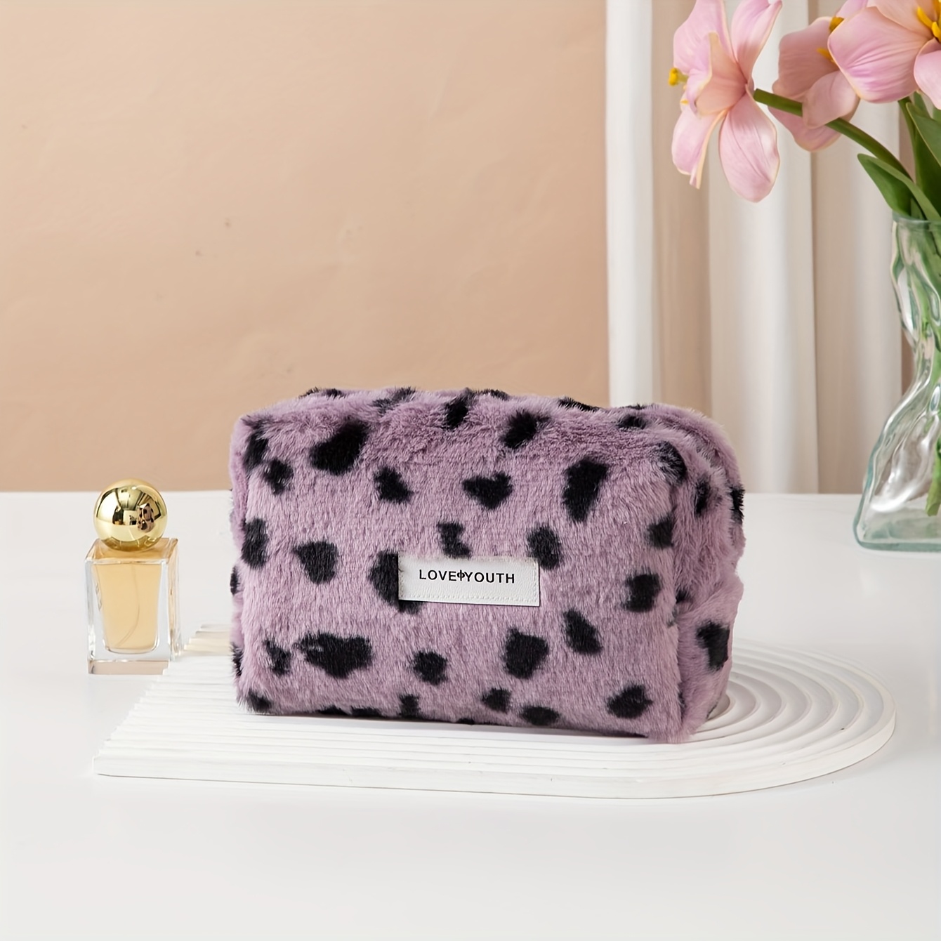 1pc Fashion Trend, High-end Sense Of Hand, Holding Large-capacity Storage Toiletries Storage Bag, Simple And Convenient, High-value Outdoor Hand-held Leopard Print Plush Storage Cosmetics Bag